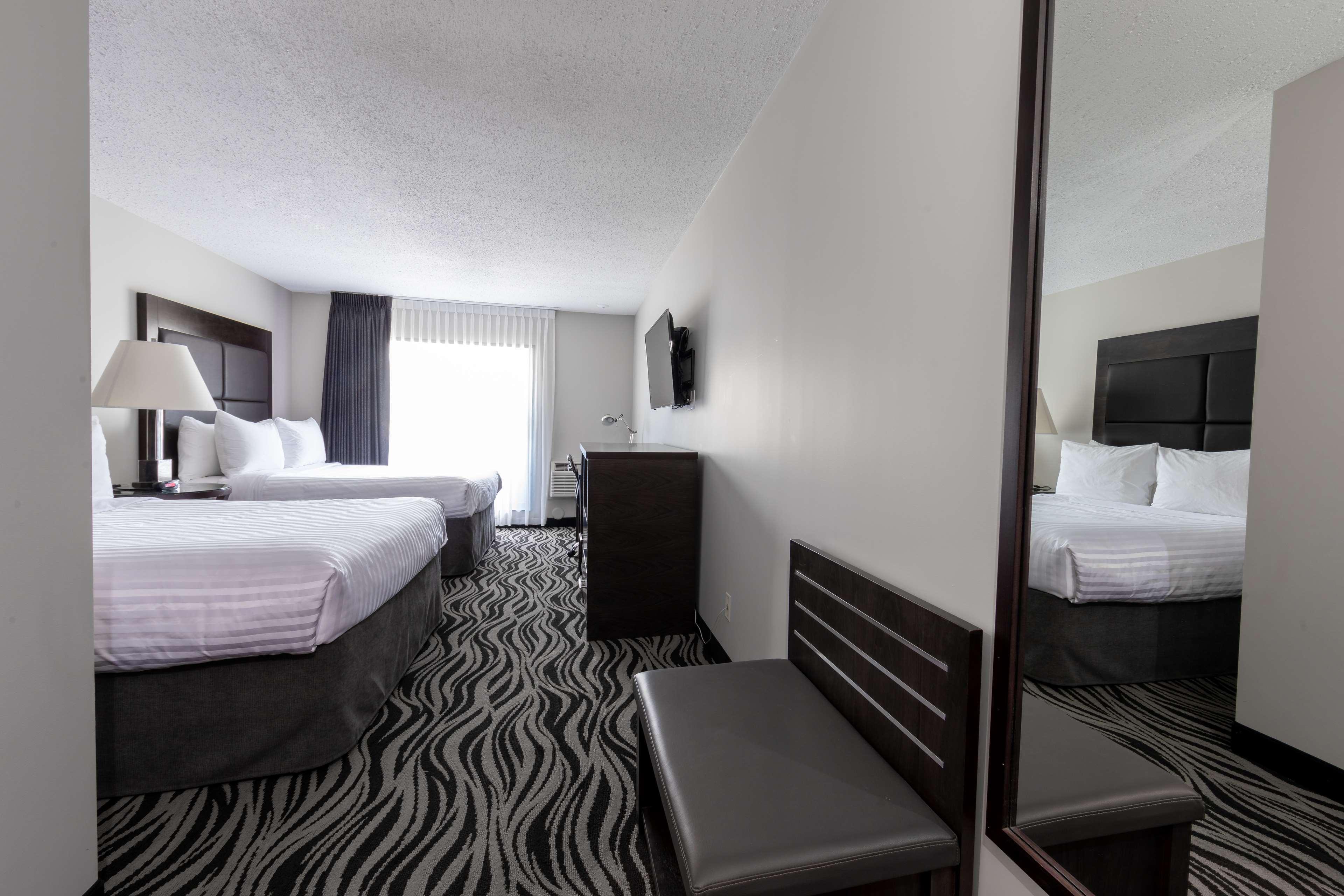 Surestay Hotel By Best Western Касългар Екстериор снимка