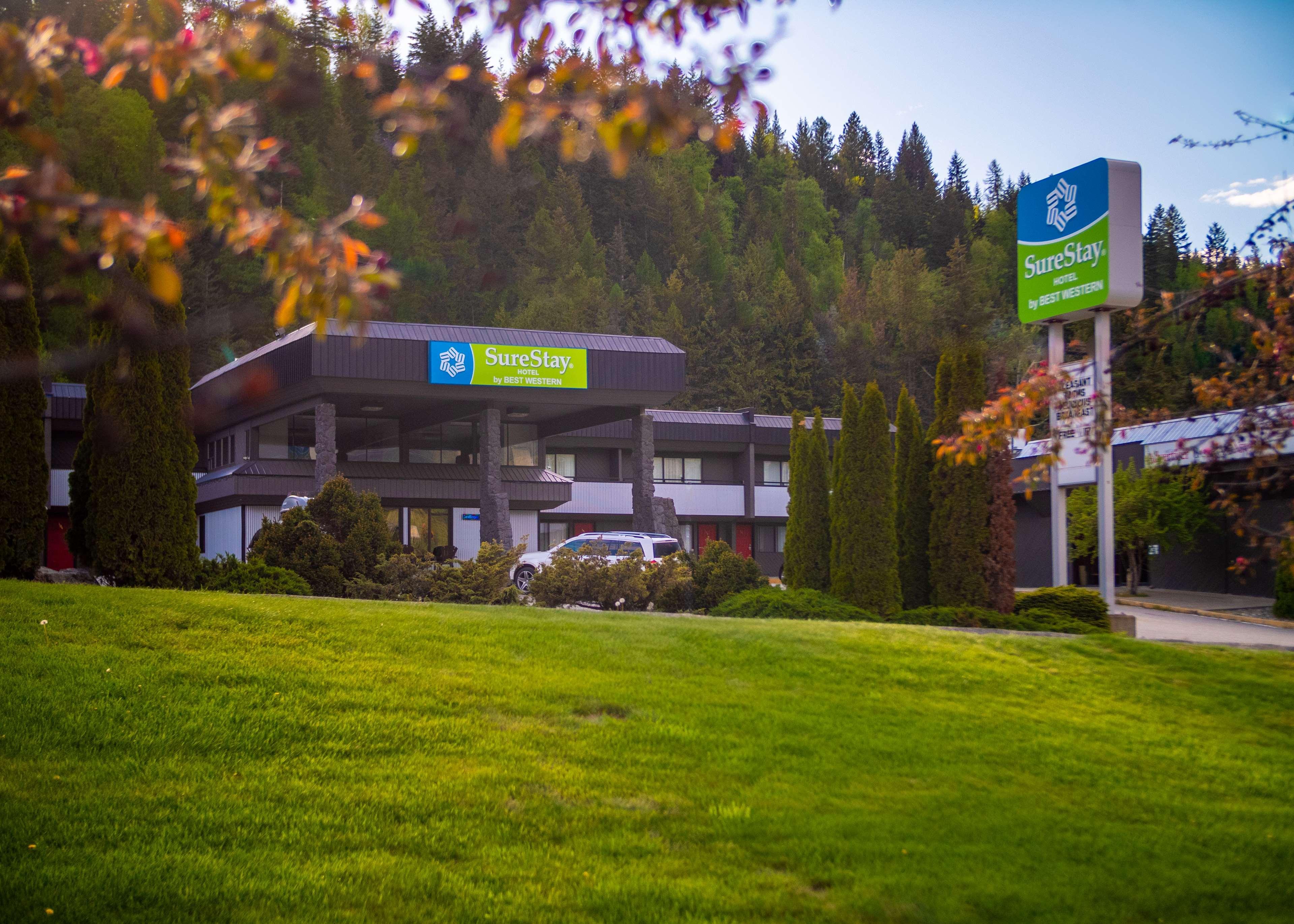 Surestay Hotel By Best Western Касългар Екстериор снимка