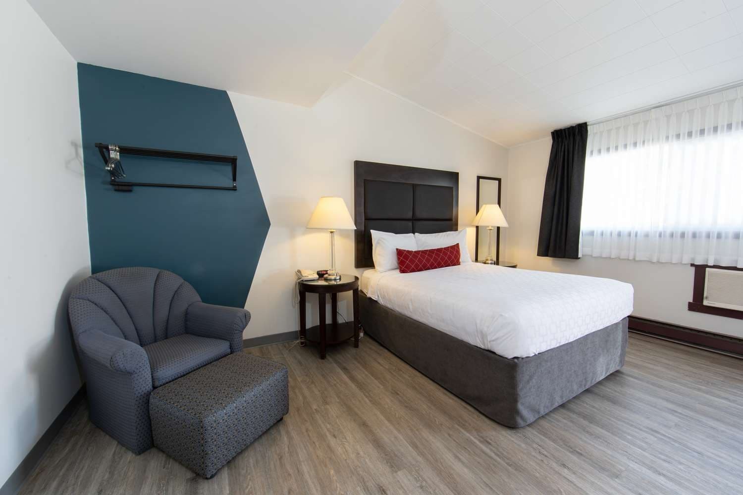 Surestay Hotel By Best Western Касългар Стая снимка